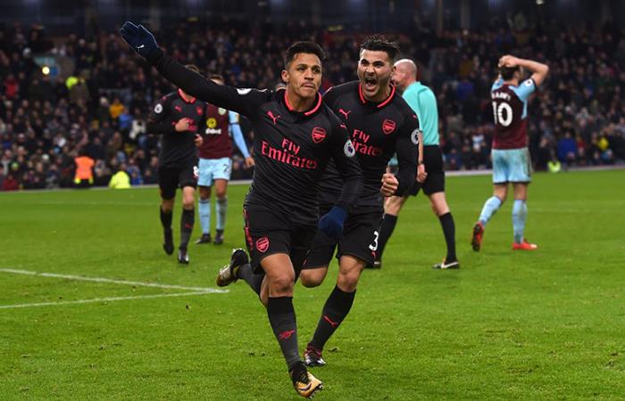 Alexis Sánchez le dio el triunfo a Arsenal de penal. Foto: AFP