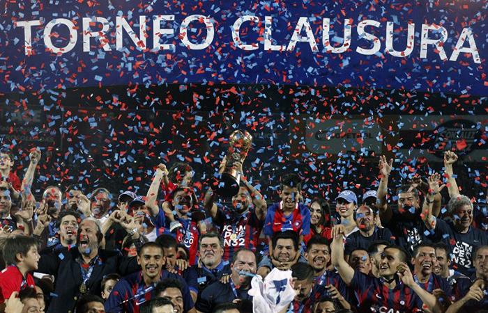 Cerro Porteño sumó su estrella 32 a sus palmarés. Foto: AFP