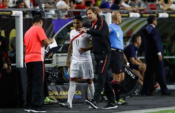 Ricardo Gareca alista un cambio obligado en la Selección Peruana. Foto: AFP