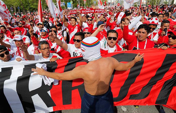 Así se vive la previa del Perú vs Francia. Foto: EFE