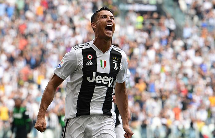 Cristiano Ronaldo celebra su primer tanto con la Juventus. Foto: AFP