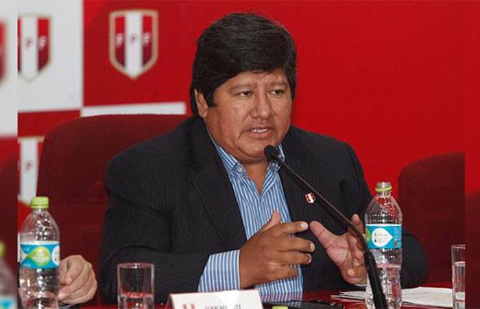 El presidente de la FPF, Edwin Oviedo, vuelve a estar en problemas. Foto: Andina