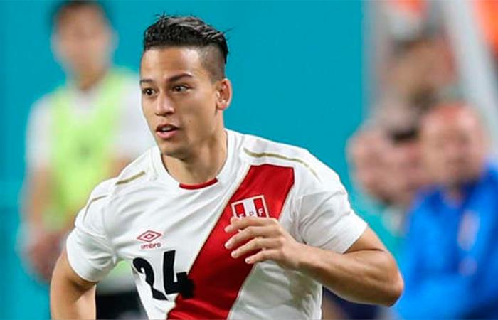 Benavente tuvo su mejor parte con Perú ante Costa Rica. Foto: AFP