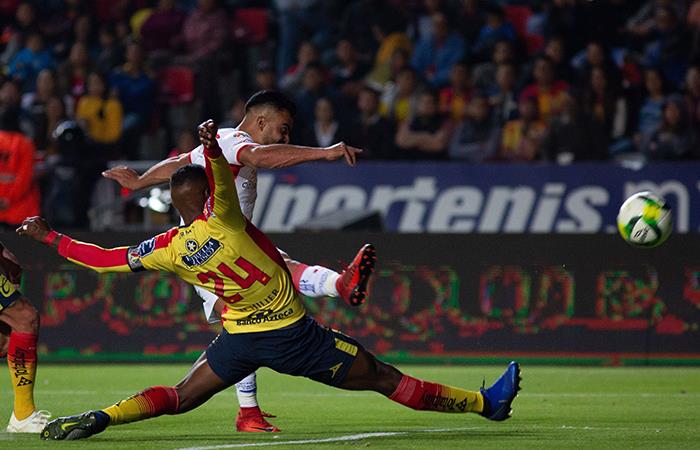 El Morelia de los peruanos cayó 1-3 ante Toluca. Foto: EFE