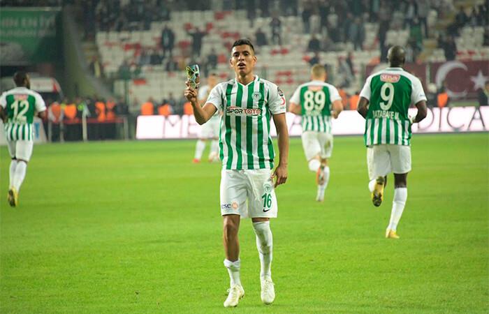 Hurtado se volvió a lesionar en Konyaspor. Foto: Twitter