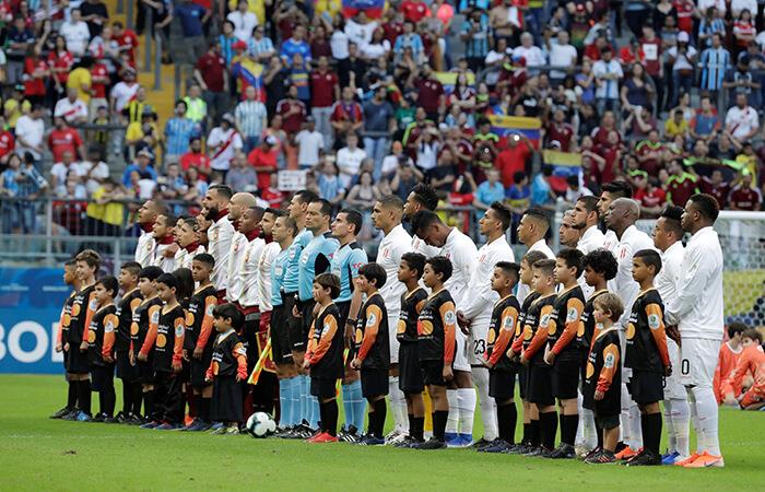 Himno nacional de la Selección Peruana. Foto: EFE