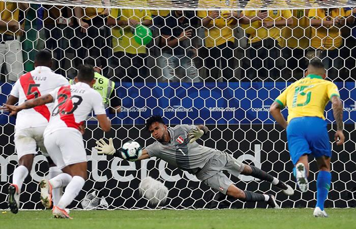 Gallese evitó el sexto gol brasileño. Foto: EFE