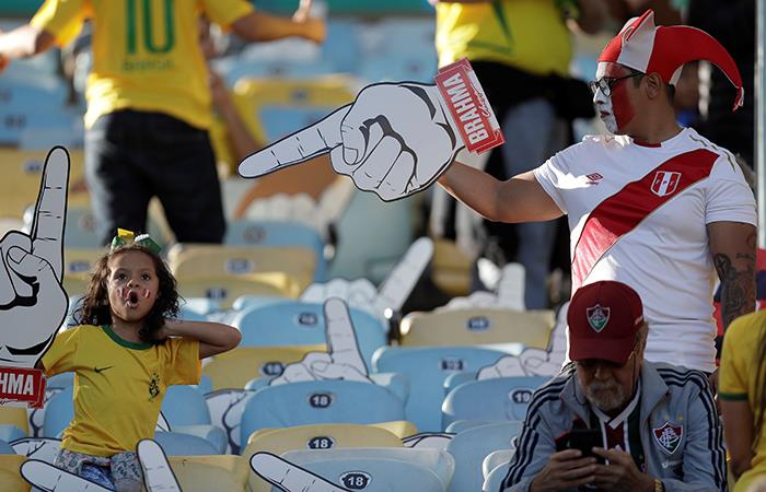 Mira las mejores postales del Perú vs Brasil desde el Estadio Maracaná. Foto: EFE