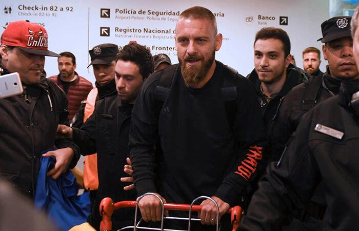 De Rossi llegó a Argentina. Foto: EFE