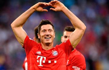 El Bayern golea al Schalke y 'Lewa' se aleja más de Pizarro (VIDEO)