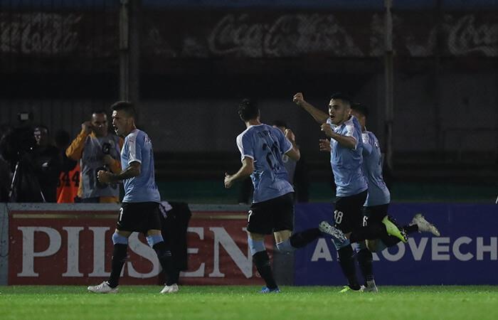 Rodríguez anotó el primero en el Centenario. Foto: EFE