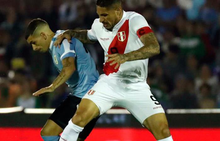 Paolo Guerrer, en el duelo contra Uruguay. Foto: Twitter