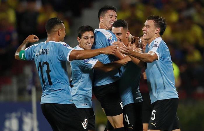 Uruguay impuso condiciones ante Colombia. Foto: EFE