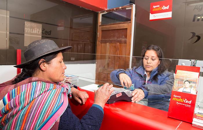 Alrededor de 4 millones 500,000 personas fueron atendidas con bono dado por el Gobierno. Foto: Andina