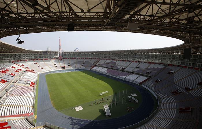 Estadio Nacional abrirá su explanada norte para ser el centro de operaciones del Ejército Peruano. Foto: Andina