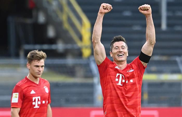 Bayern Múnich celebró el triunfo ante el Borussia Dortmund. Foto: EFE