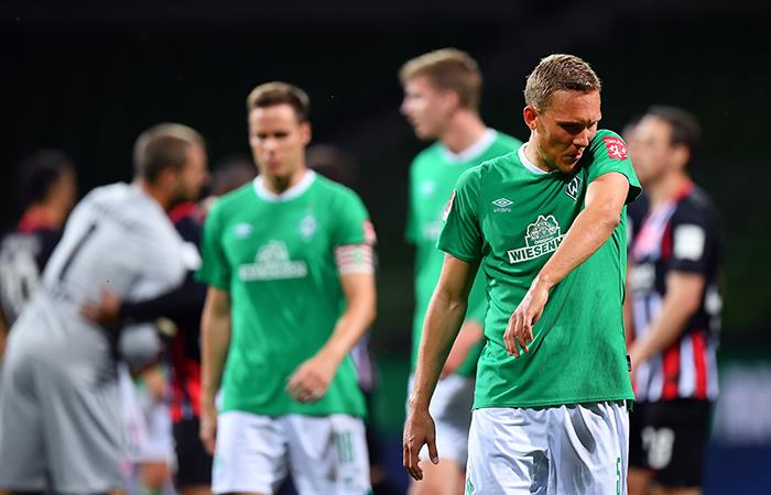 Werder Bremen obligado a sumar de a tres en los siguientes partidos para salir de la zona baja de la Bundesliga. Foto: EFE