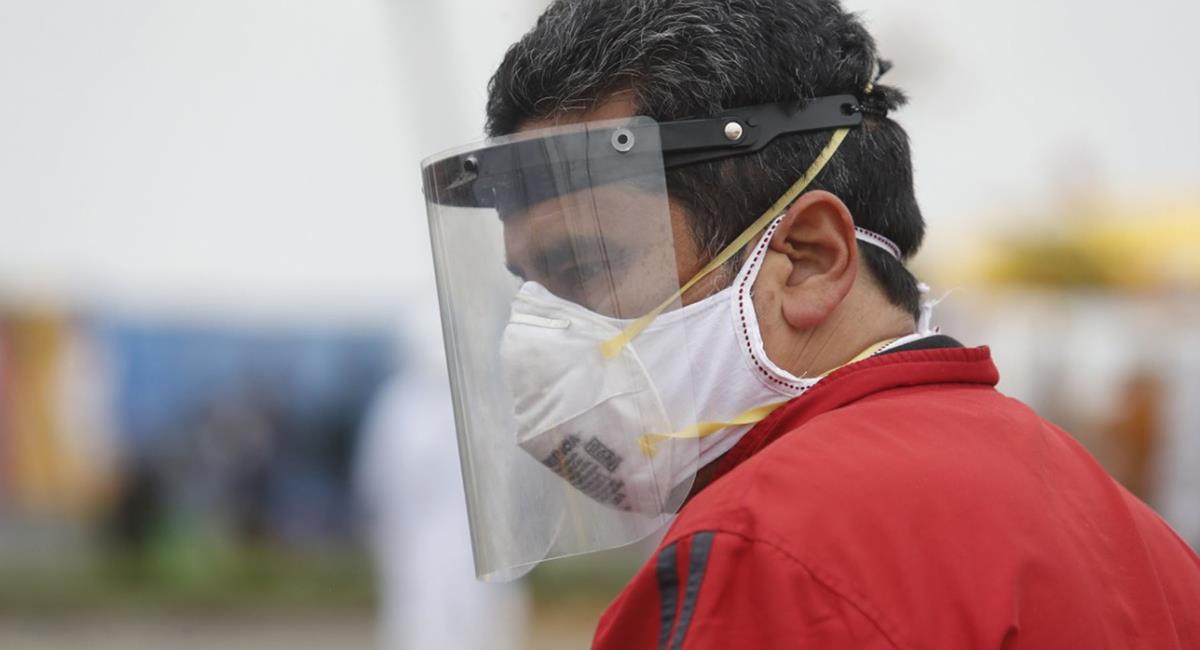 Protectores faciales tendrán que ser usados por la Covid-19. Foto: Andina