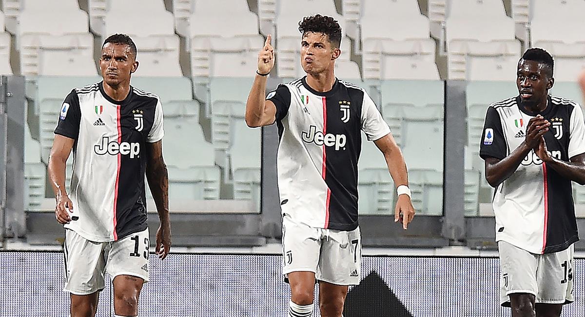 Cristiano Ronaldo marcó doblete de penal con Juventus. Foto: EFE