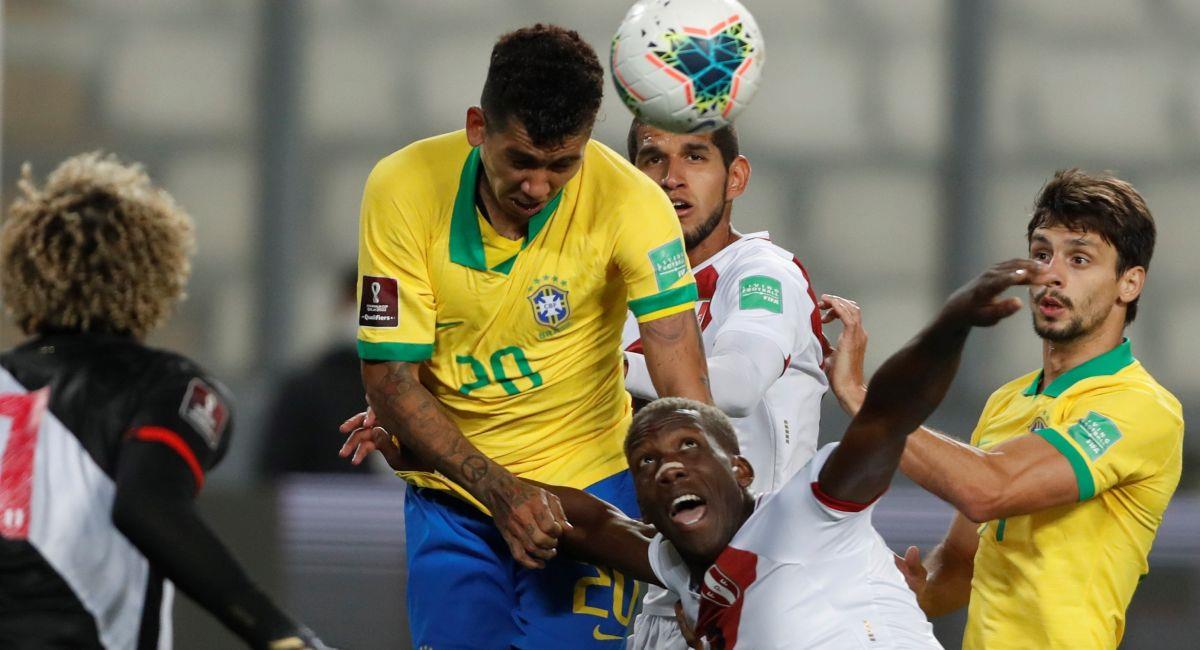El partido entre Perú y Brasil tuvo seis goles. Foto: EFE