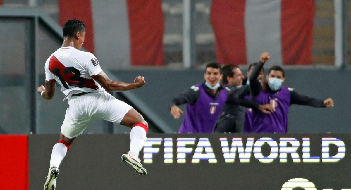 Perú tendrá que visitar a Chile en su próximo partido eliminatorio. Foto: EFE