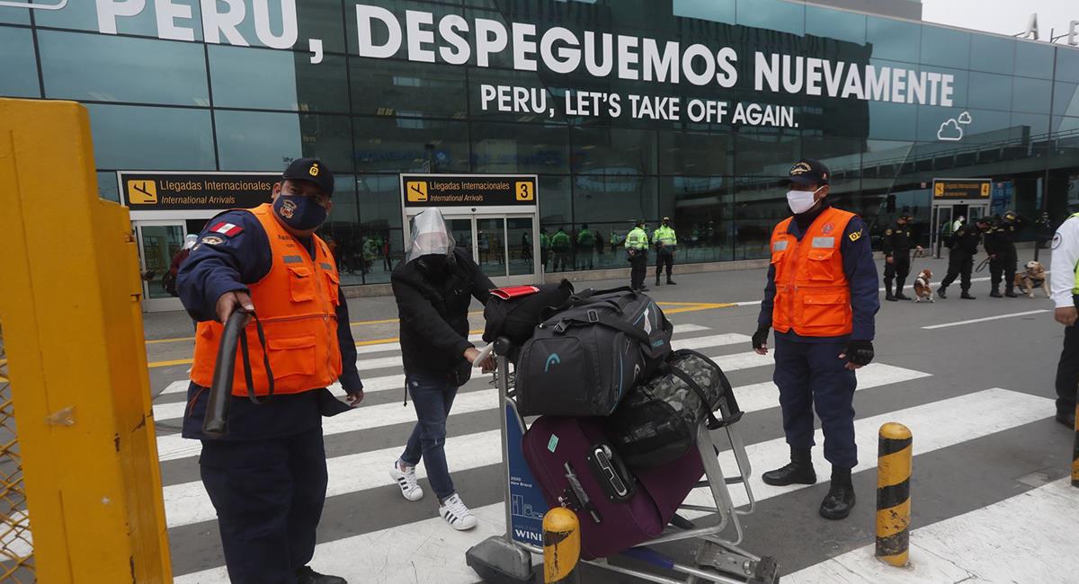 Vuelos internacionales de ocho horas vuelven en Perú. Foto: Andina Renato Pajuelo