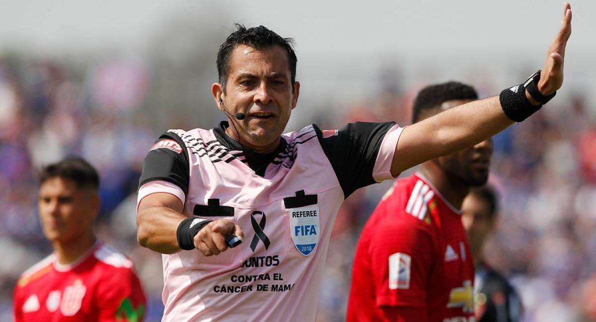 Julio Bascuñán se llevó todas las críticas en la última fecha disputada de la liga chilena. Foto: ANFP