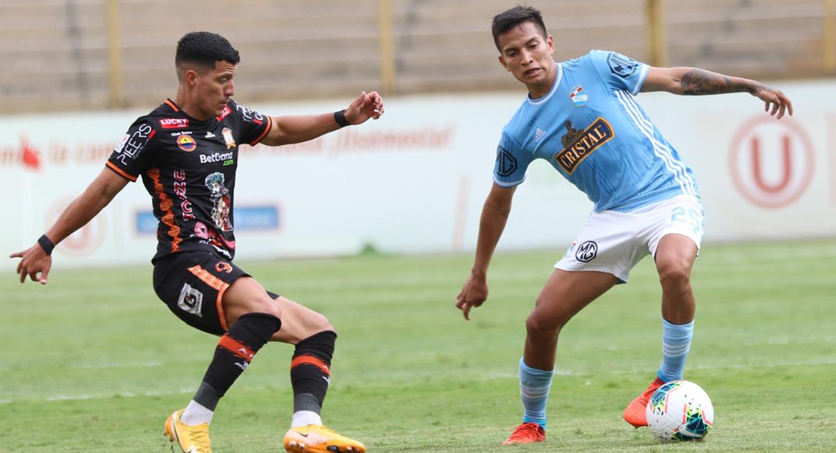 Ayacucho FC y Sporting Cristal se ven las caras este sábado. Foto: Prensa FPF