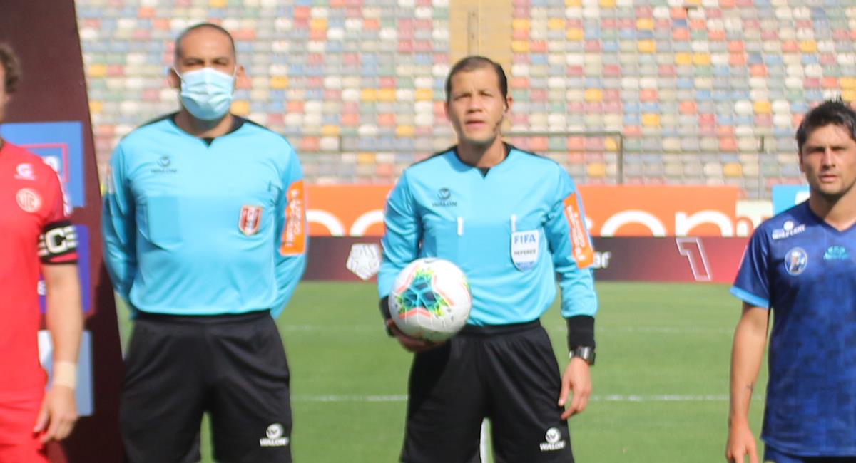 Víctor Hugo Carrillo será el árbitro de la final. Foto: Prensa FPF