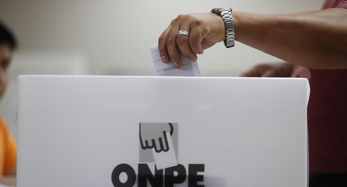 ONPE amplió hasta el 3 de enero elegir local de votación. Foto: Andina