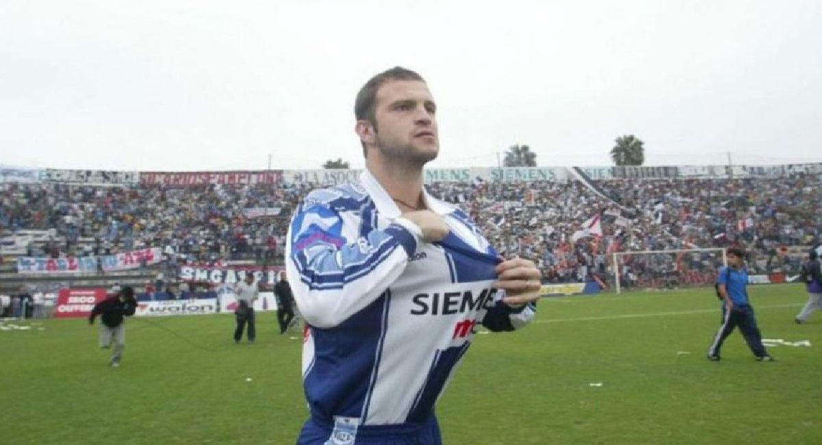 Sebastián Morquio con la camiseta de Alianza Lima. Foto: Twitter