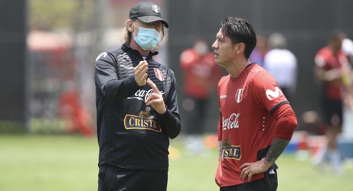 Gianluca Lapadula negó haber rechazado a Perú. Foto: Prensa FPF