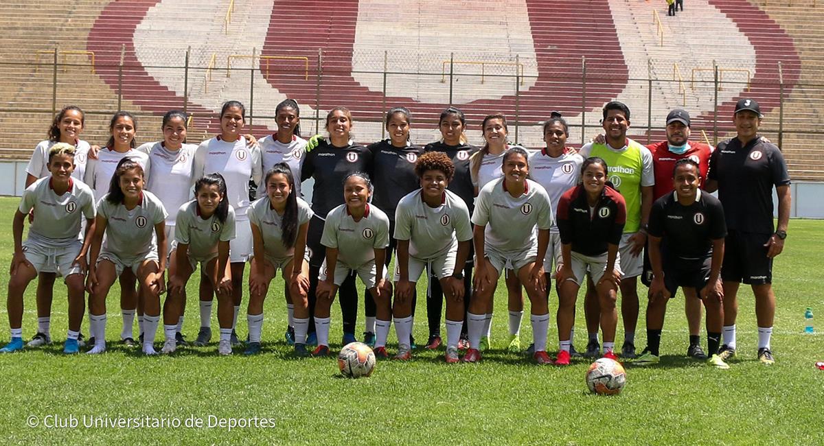 Plantel femenino de Universitario quiere un gran debut en Copa Libertadores. Foto: Twitter Universitario