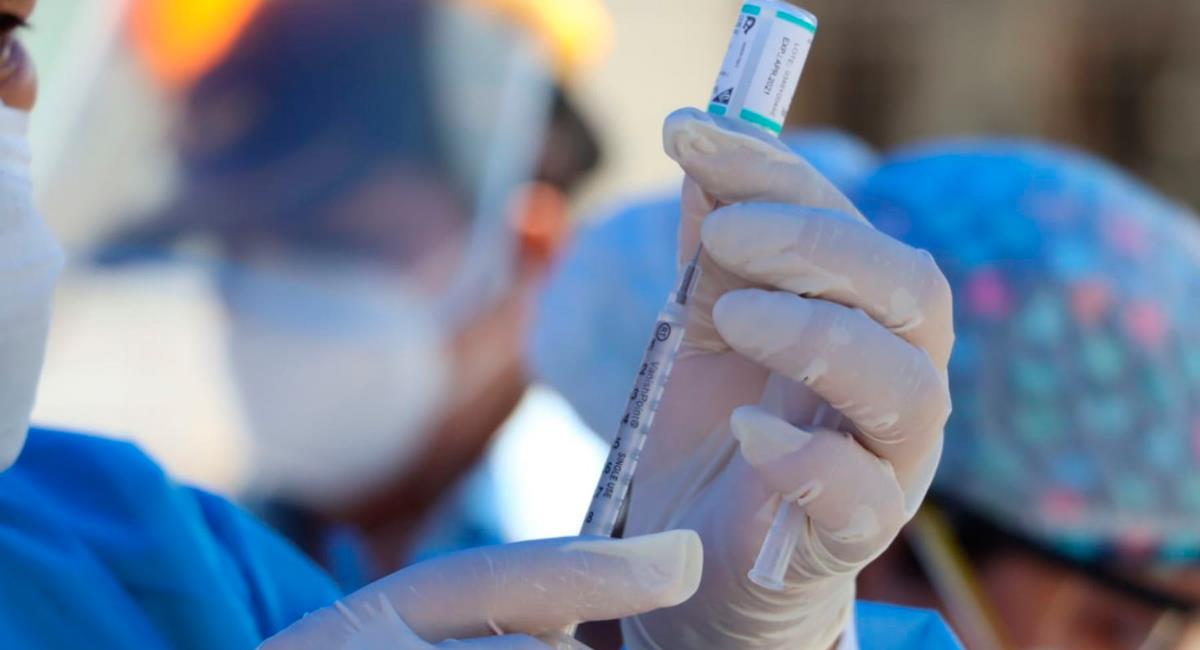 Pacientes con cáncer y VIH se vacunarán contra la COVID-19 el 19 de junio. Foto: Andina