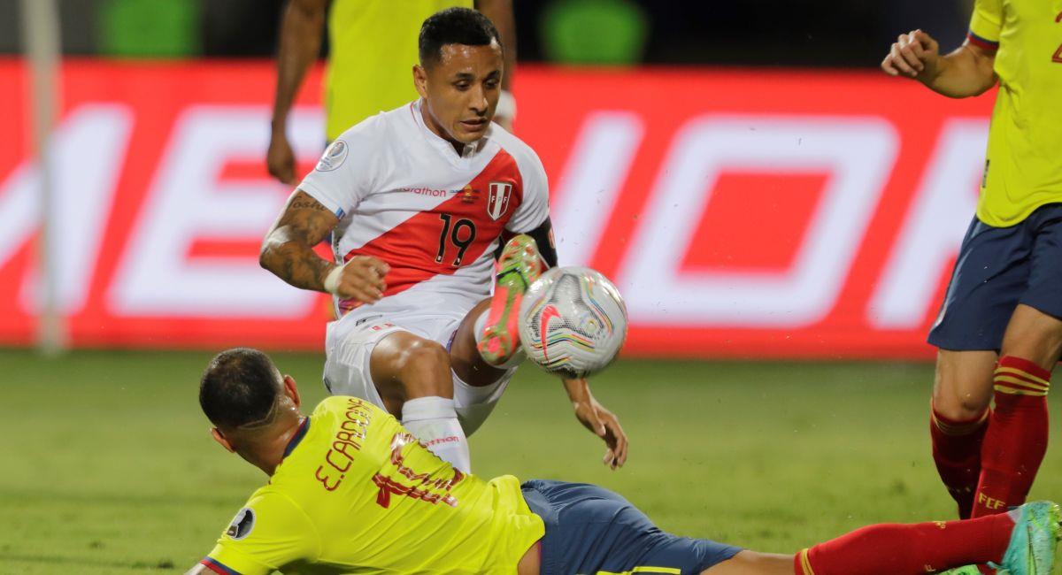 Yoshimar Yotún es uno de los jugadores en capilla de la Selección Peruana. Foto: EFE