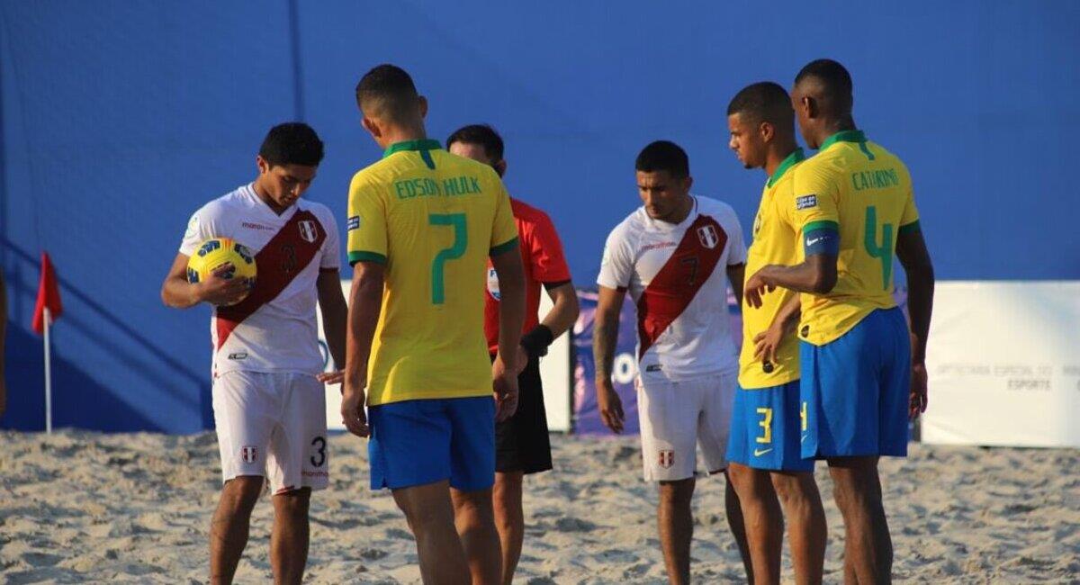 Brasil y Perú se midieron por el Grupo A. Foto: Prensa FPF