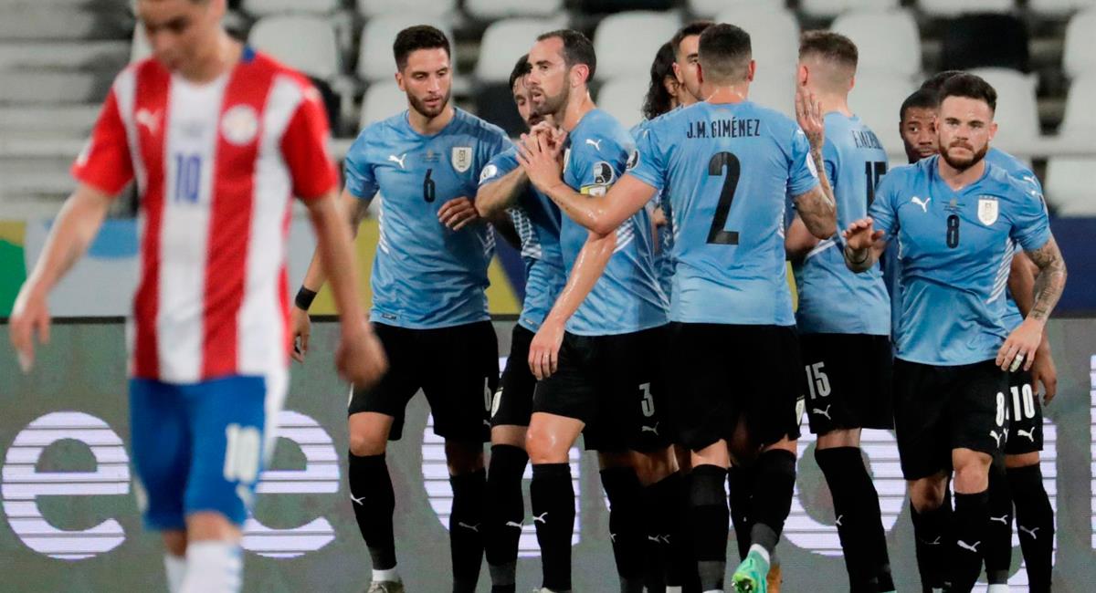 Uruguay se impuso a Paraguay con un único gol de Cavani. Foto: EFE