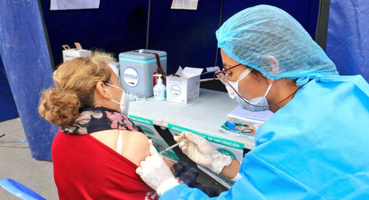 Minsa quiere acelerar procesos de vacunas con el vacunatón. Foto: Andina