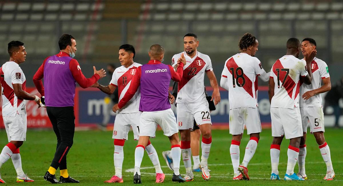 Selección Peruana no convocará a reemplazos de Paolo Guerrero y Sergio Peña. Foto: EFE