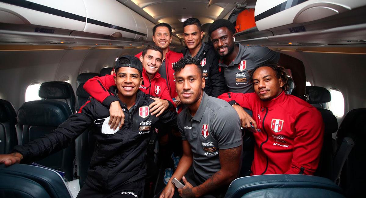 Perú viajó a Recife para enfrentar a Brasil. Foto: FPF