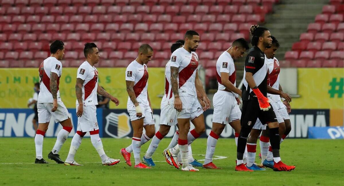 Perú cayó en Recife. Foto: EFE