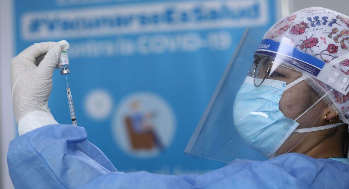 El Minsa permitirá la apliación de una tercera dosis de la vacuna contra el coronavirus. Foto: Andina