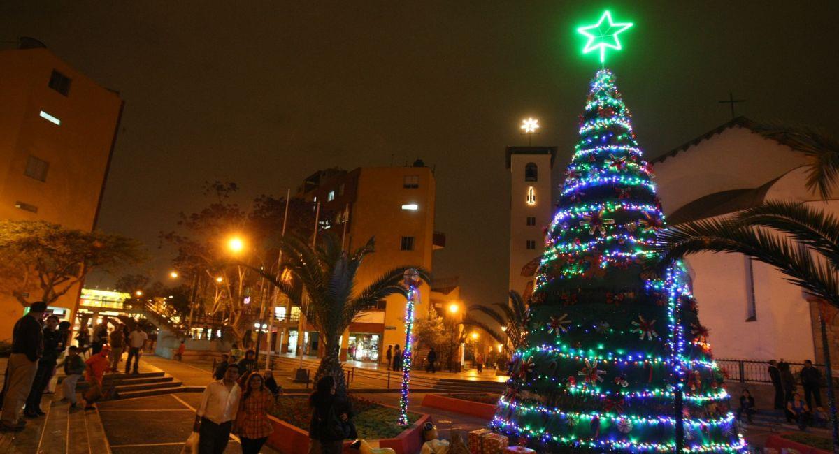 Fiestas de Navidad y Año Nuevo con horario de toque de queda. Foto: Andina
