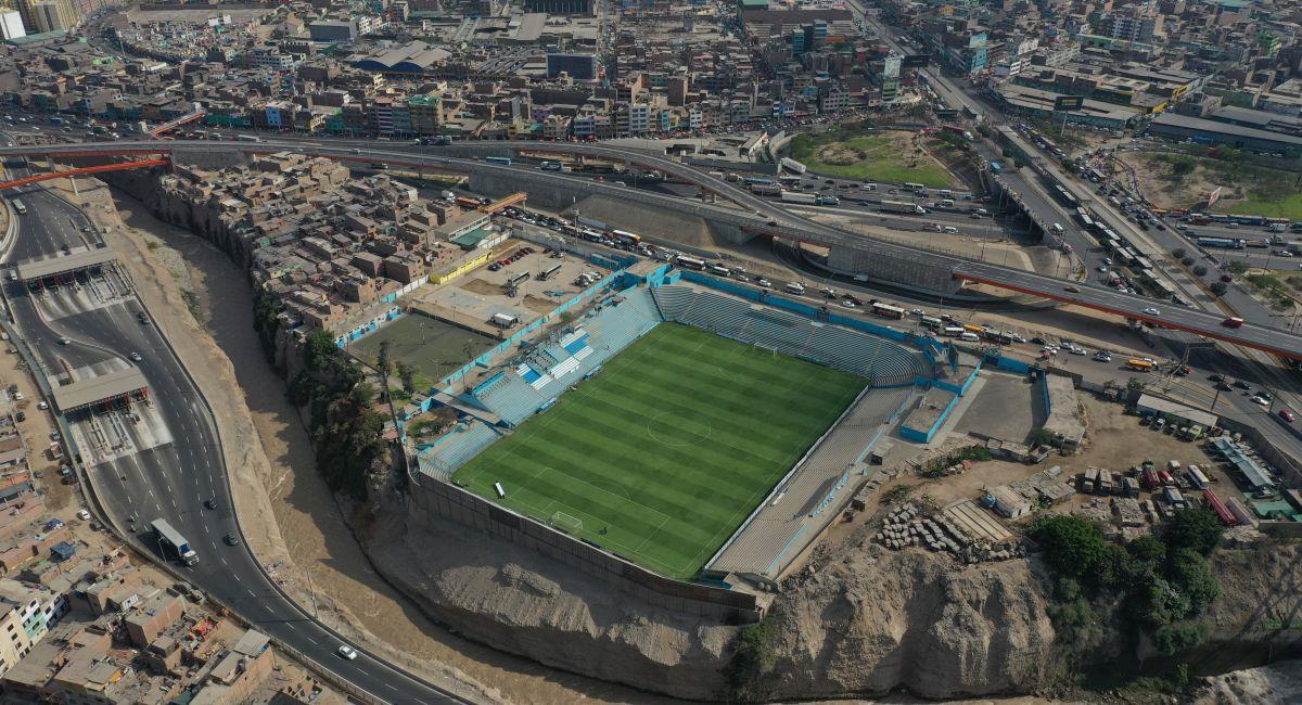 Estadio Alberto Gallardo. Foto: FPF