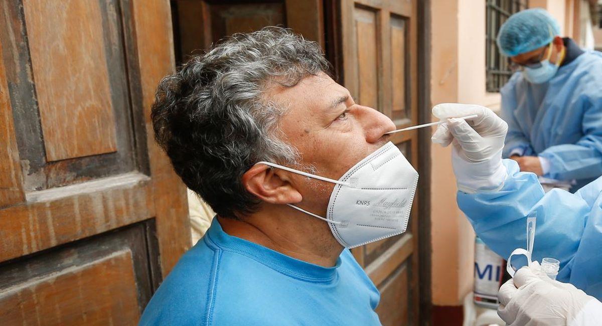 Los ciudadanos podrán adquirir los autotest de coronavirus. Foto: Andina