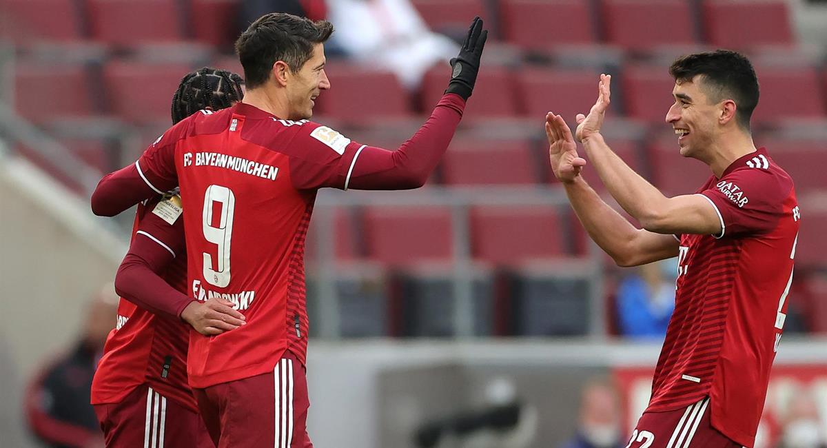 Robert Lewandowski brilló en la victoria del Bayern Múnich. Foto: EFE