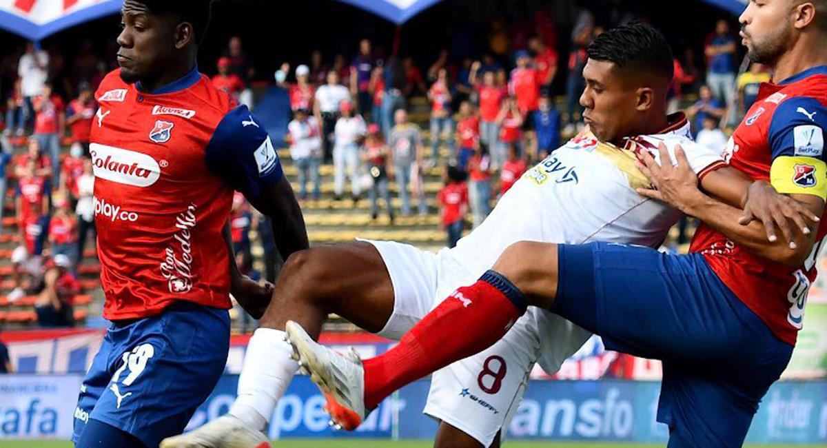 Raziel García fue titular este domingo en su visita a Independiente Medellín. Foto: Twitter @DiegoAvalos21