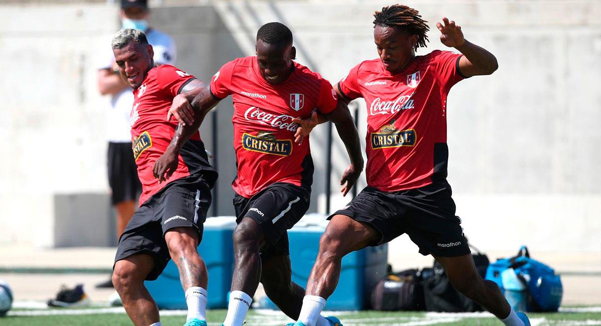 Perú entrenó en Barranquilla y quedó listo para enfrentar a Colombia. Foto: FPF