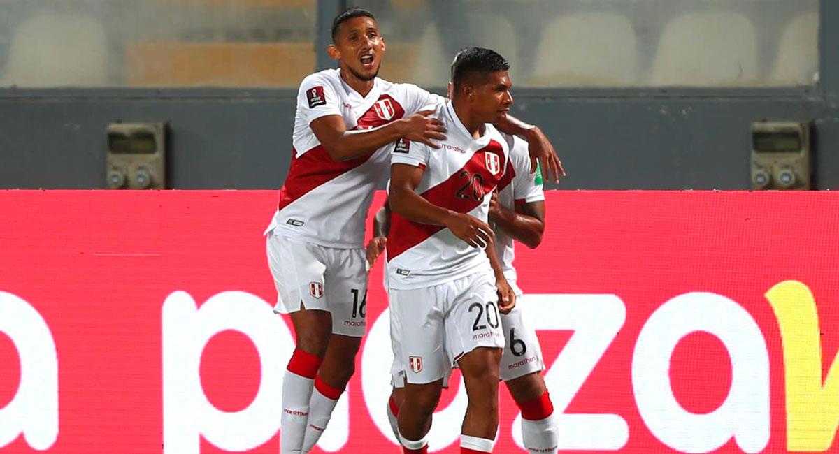 Perú vs Ecuador: Edison Flores puso el empate de la Bicolor en el Estadio  Nacional por las Eliminatorias (VIDEO)