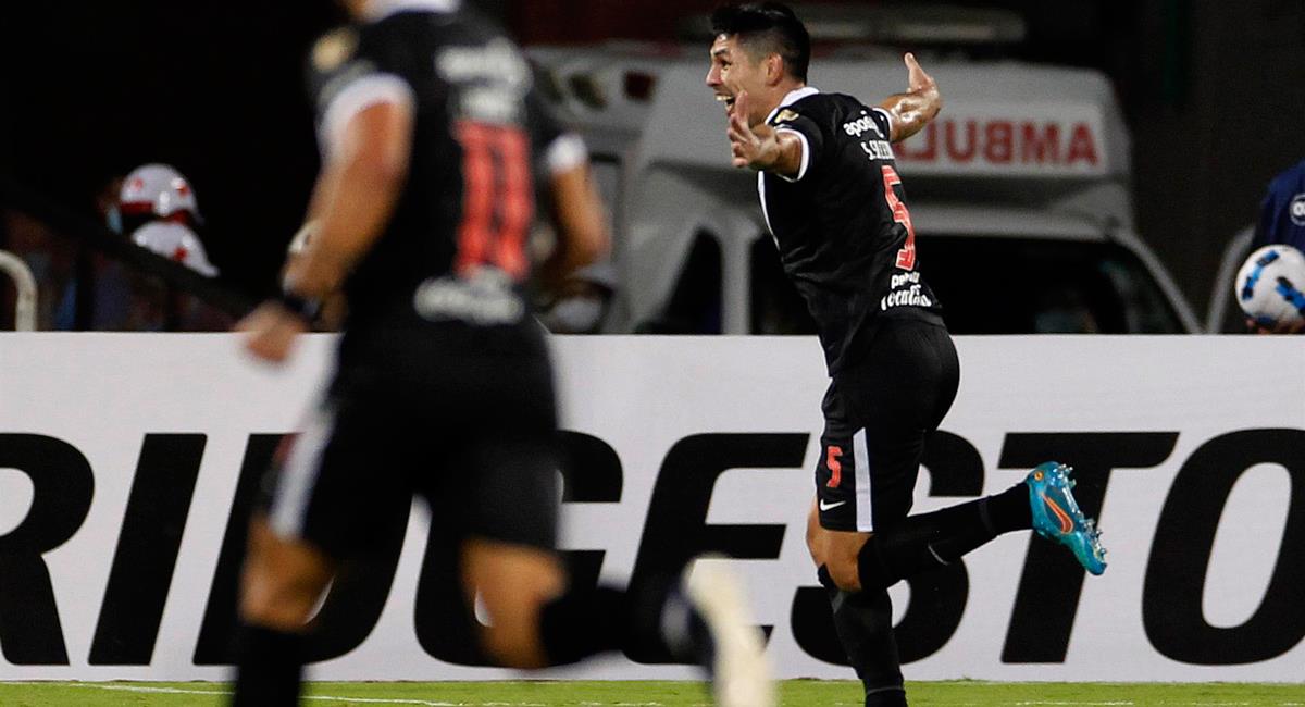 Saúl Saucedo anotó el gol a favor de Olimpia. Foto: EFE